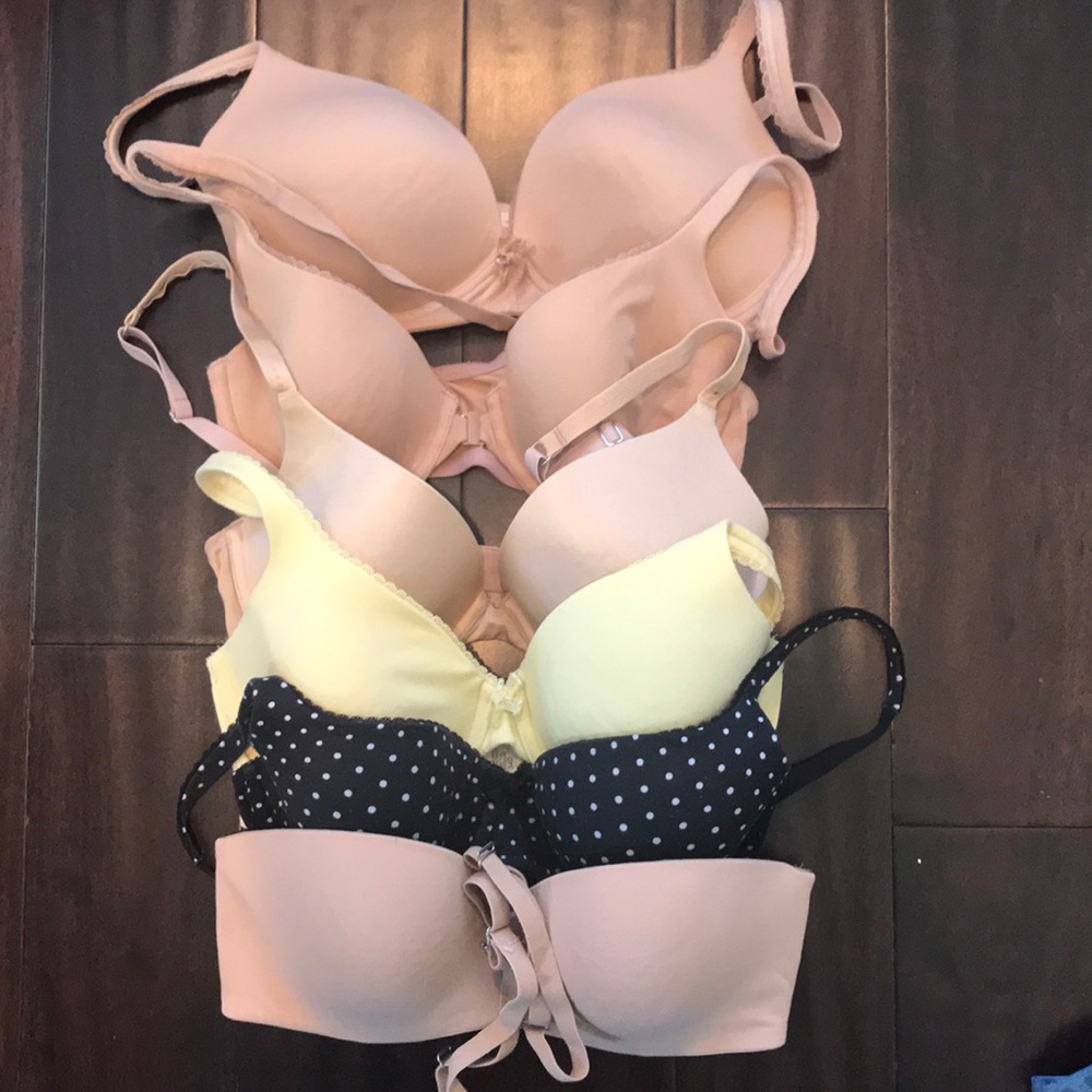 Bundle VS Bras 34D